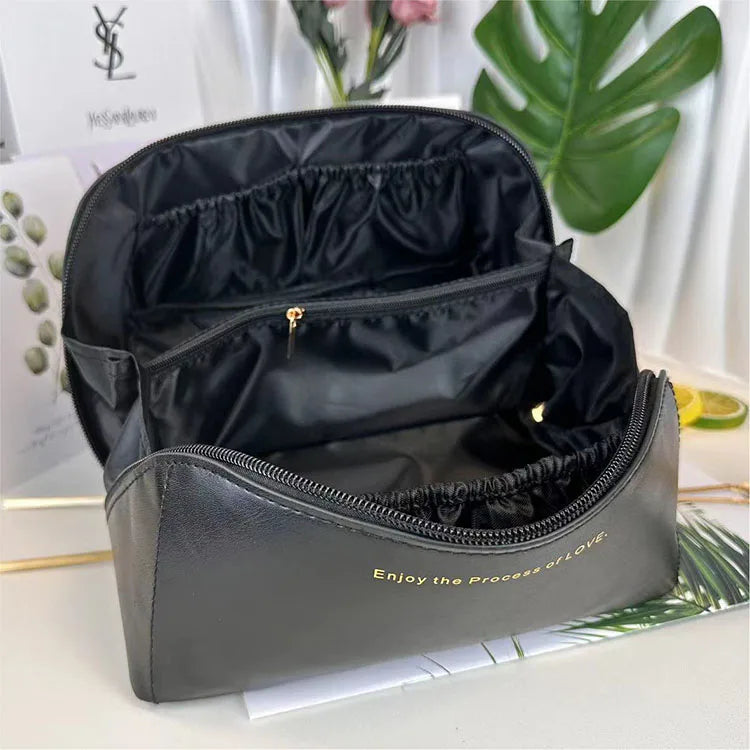 Large Capacity Makeup Organizer Bag – Travel Cosmetic Case